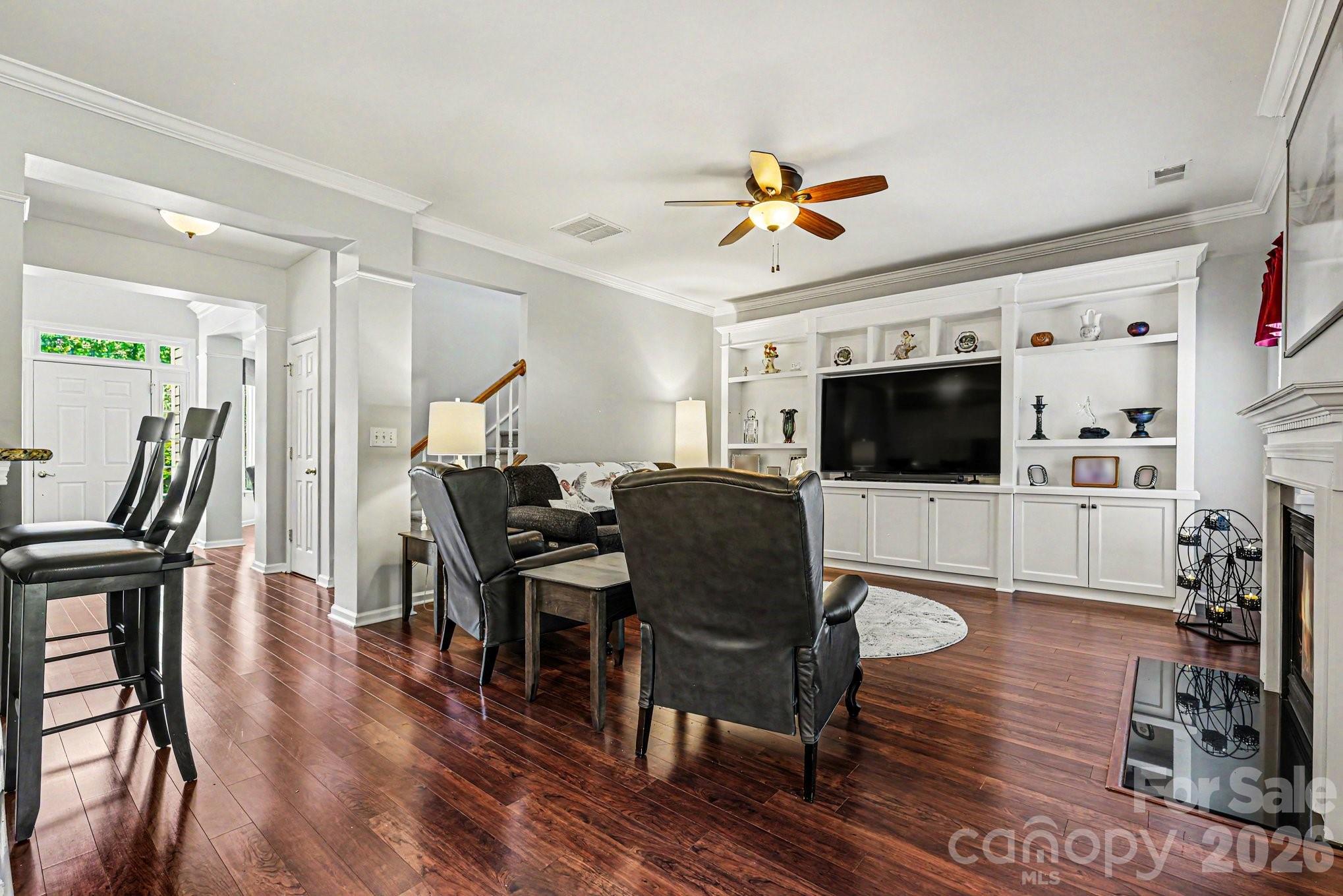 3028 Streamlet Way