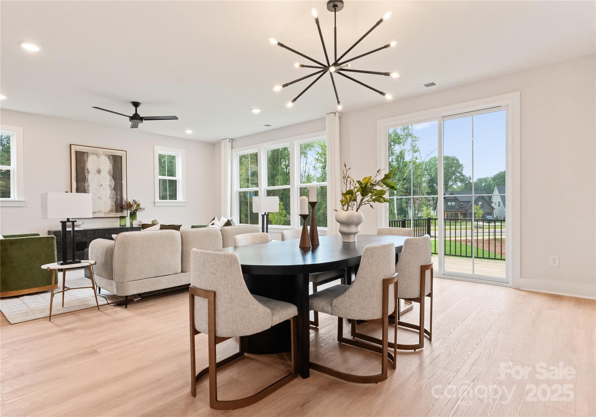 3021 Kinger Lane