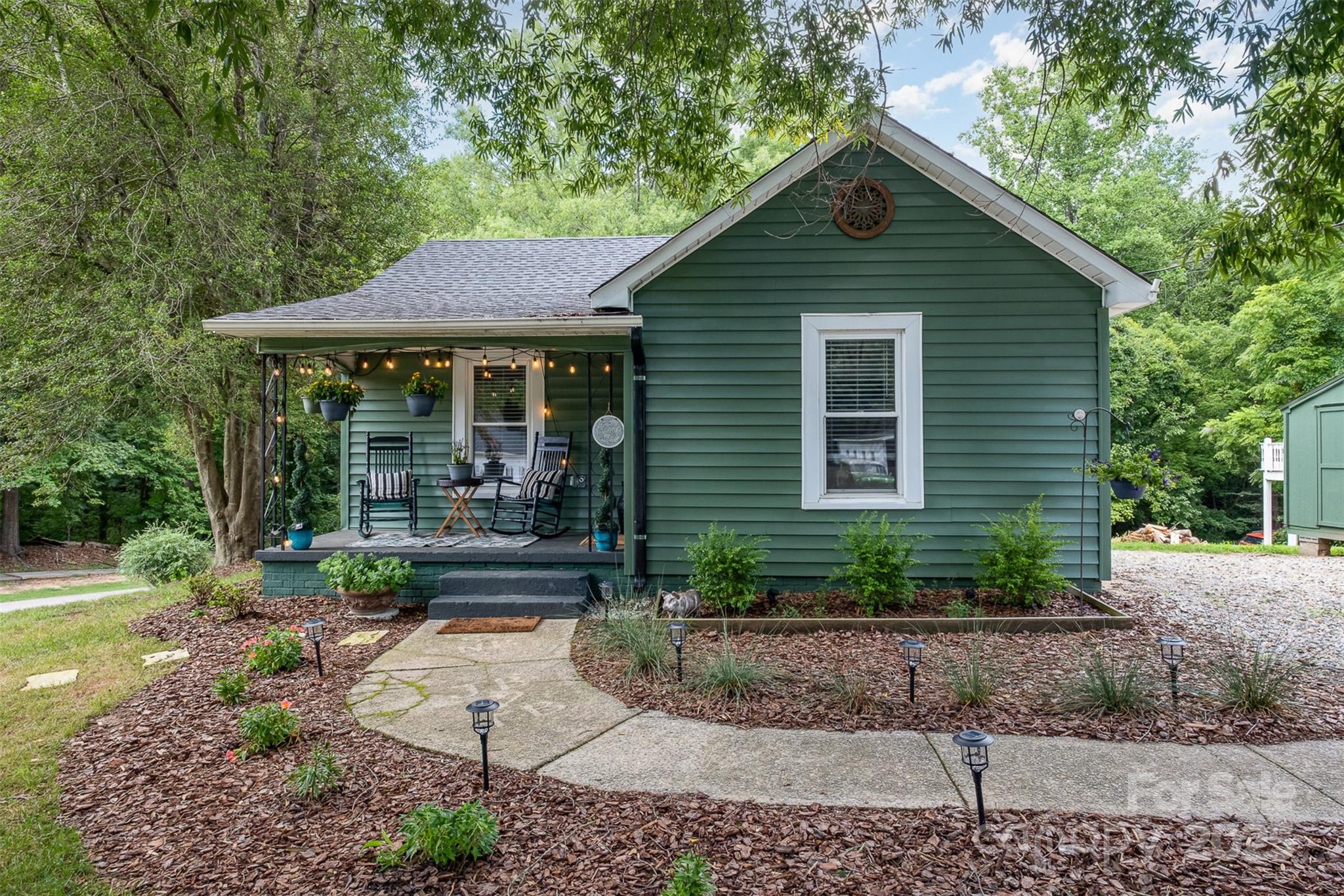 1114 Mountain Street