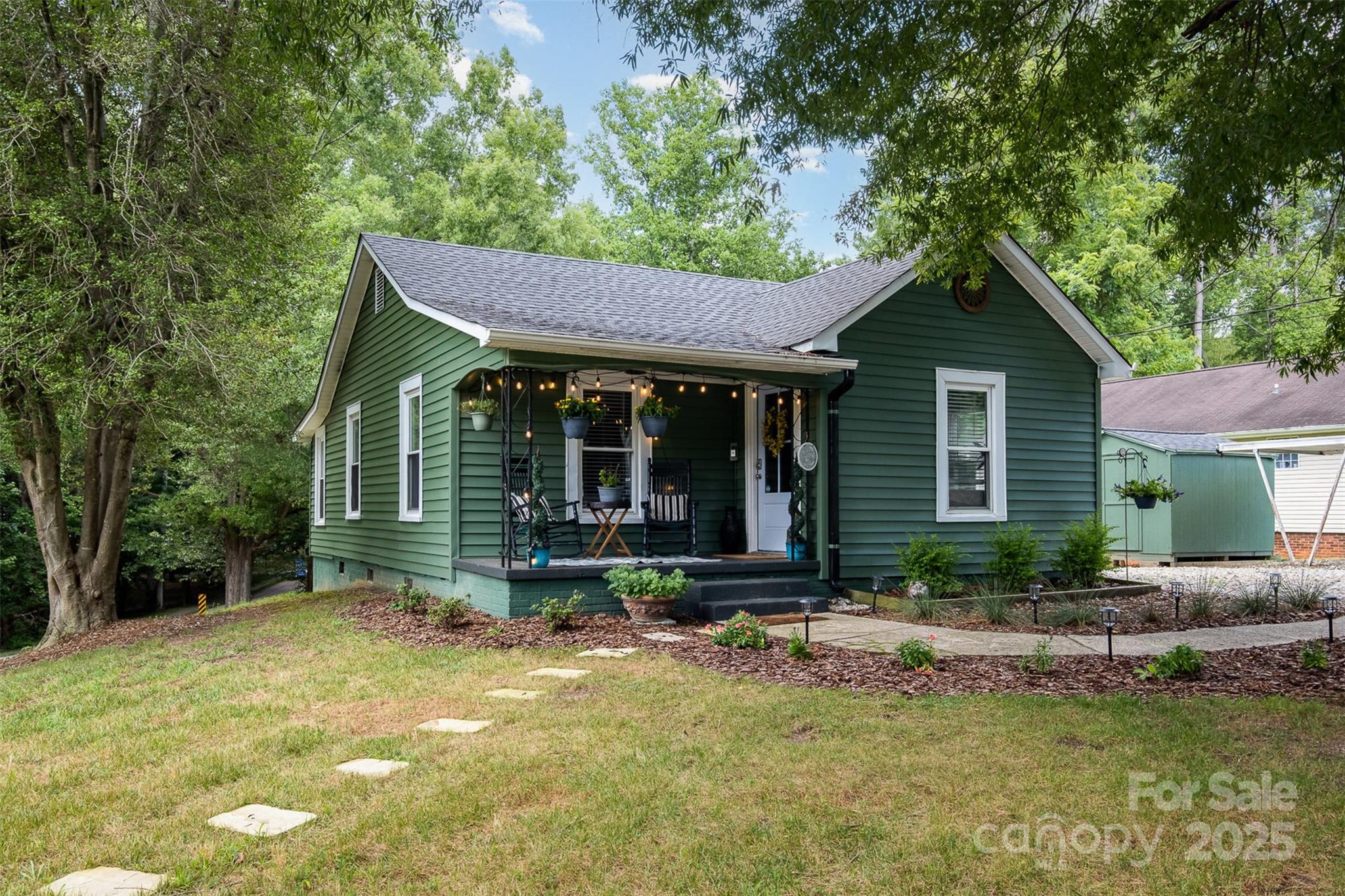 1114 Mountain Street