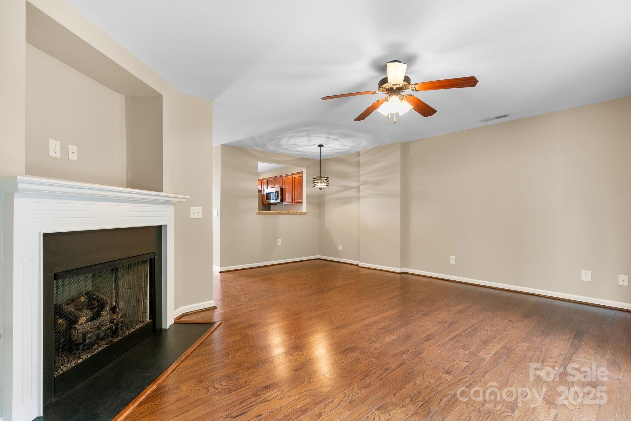 Creekside Village - Residential