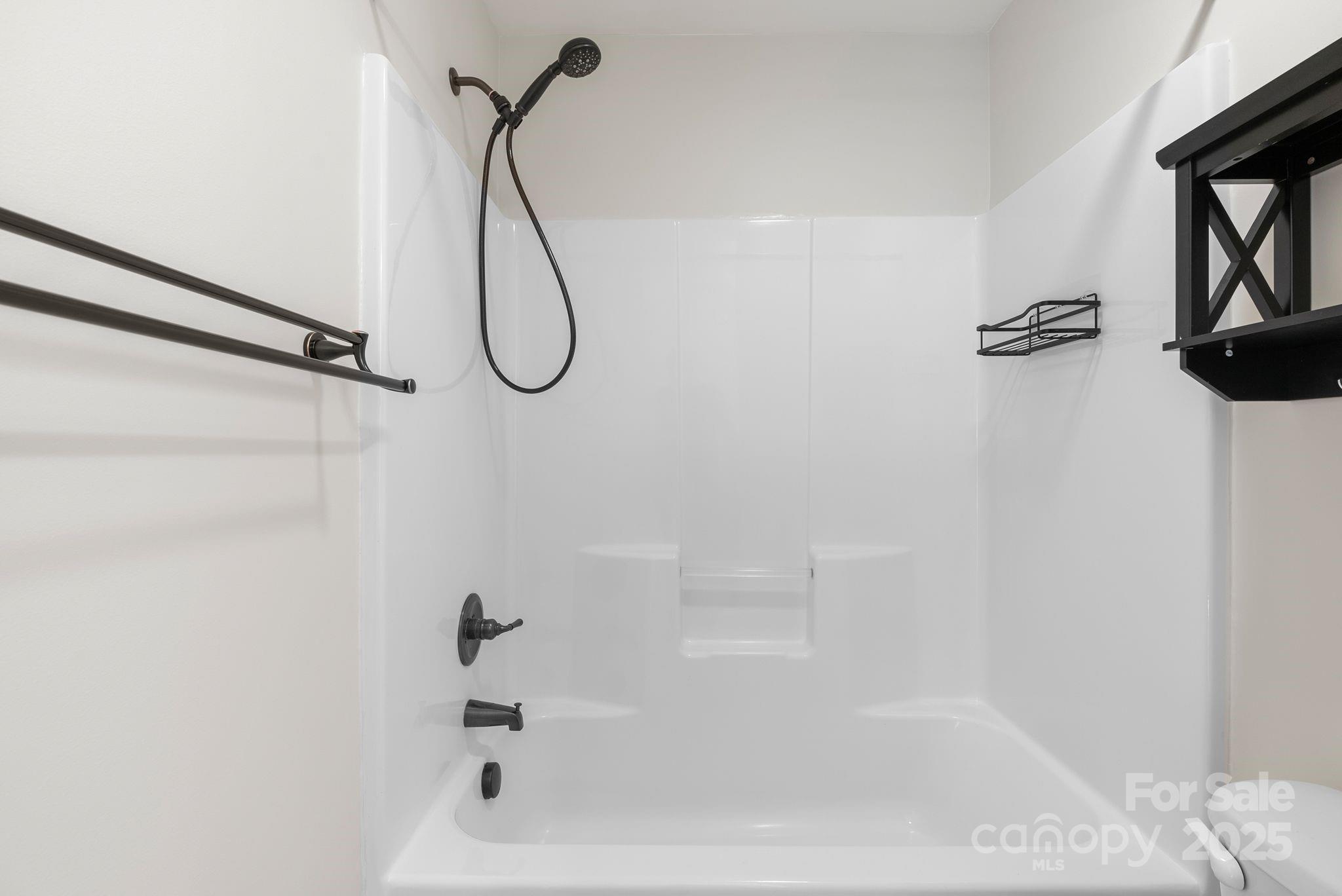 Creekside Village - Residential