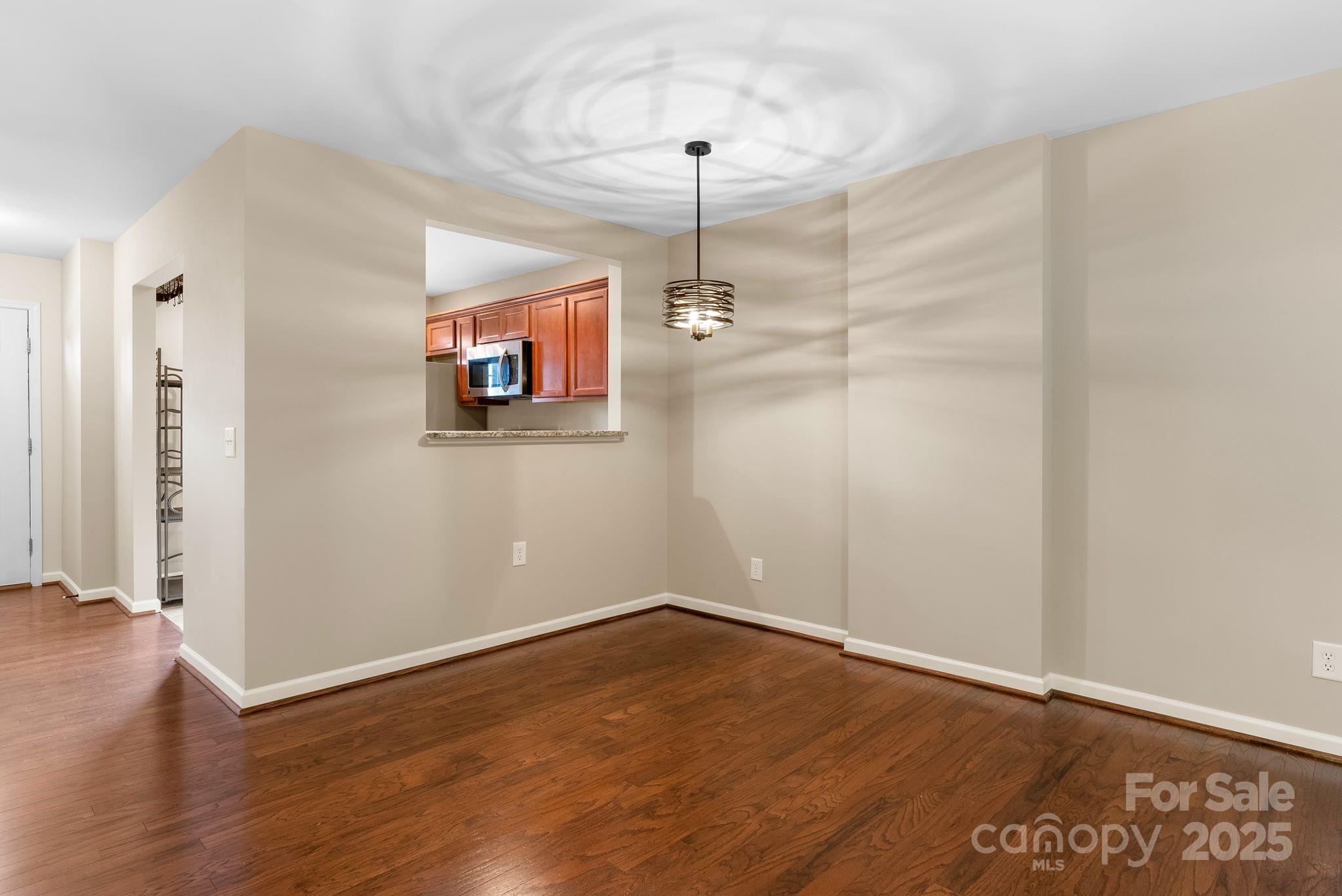 Creekside Village - Residential