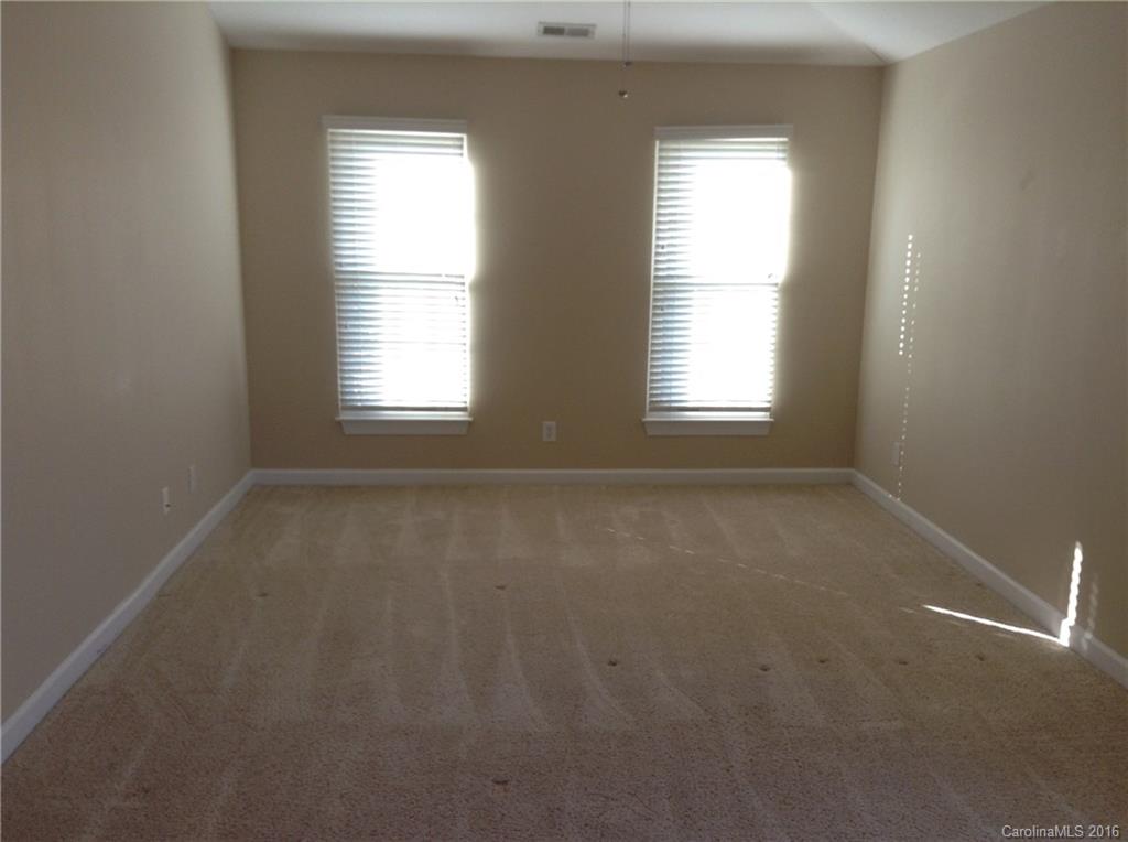 Sheffield Manor - Residential Lease