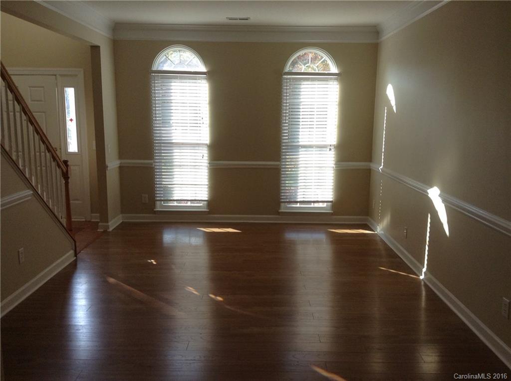 Sheffield Manor - Residential Lease