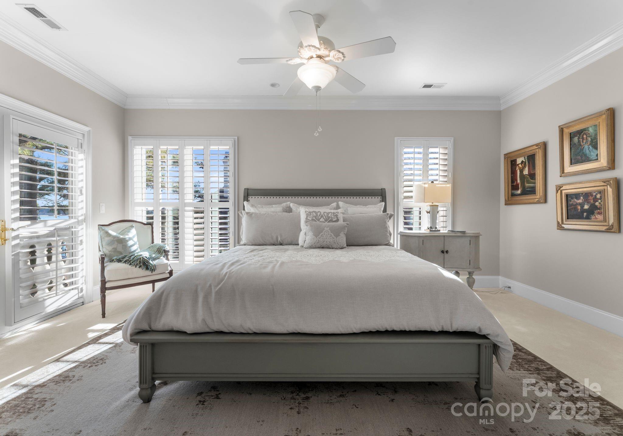 The Peninsula - Residential