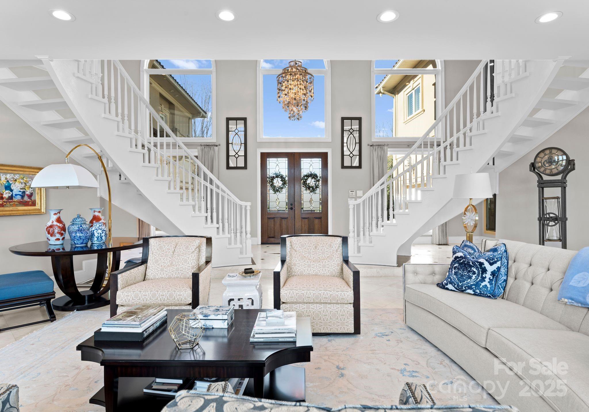 The Peninsula - Residential