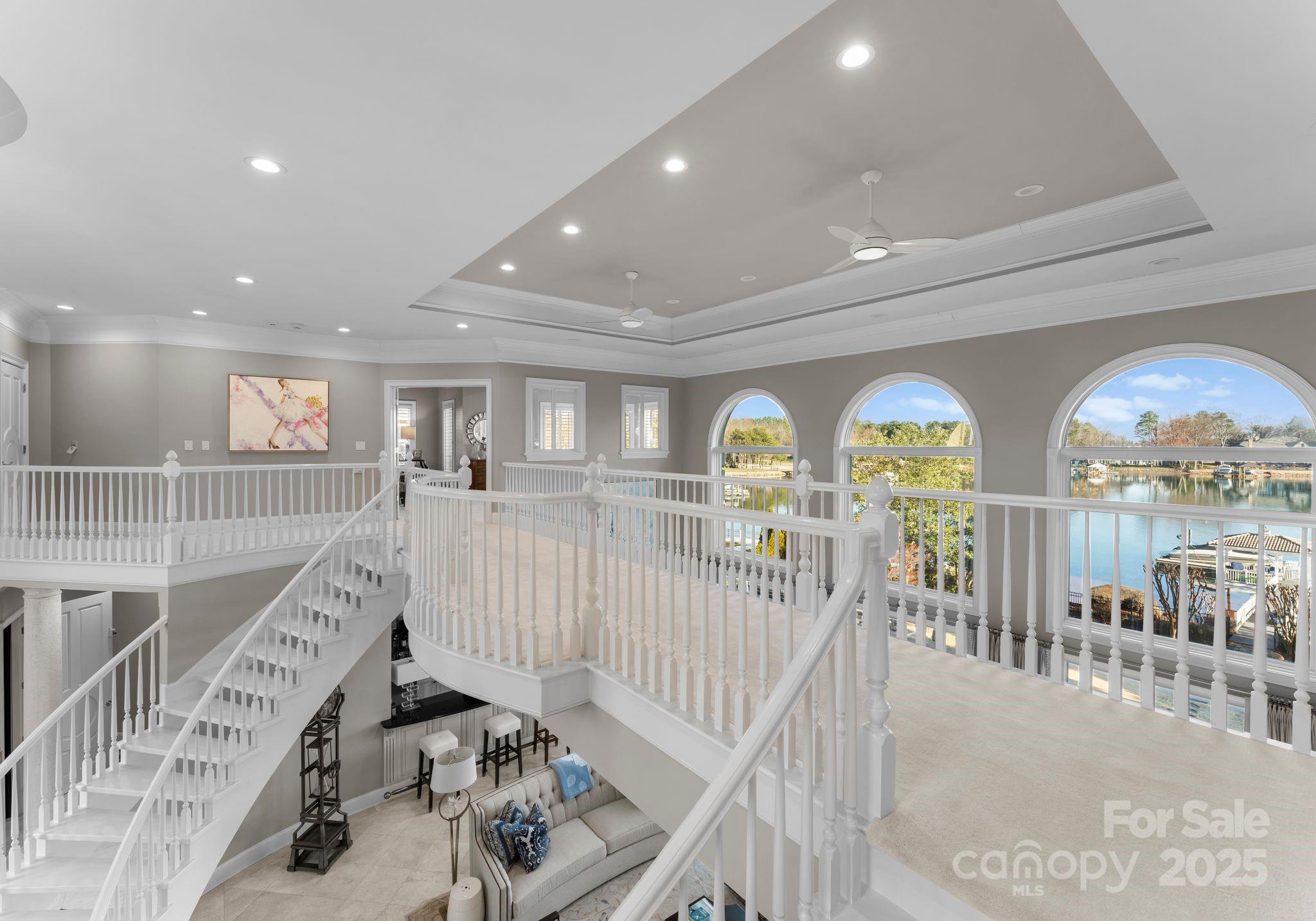 The Peninsula - Residential