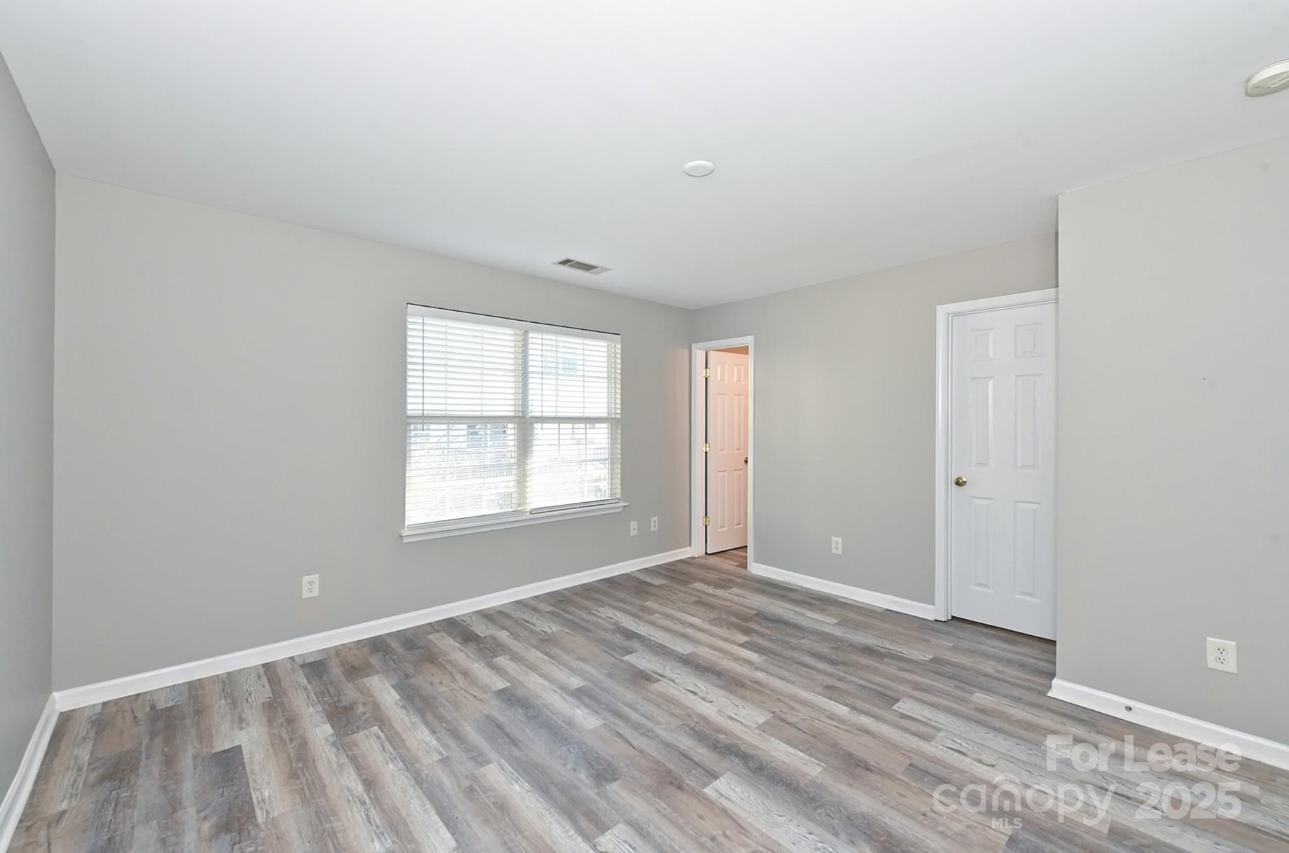 Oakbrooke - Residential Lease