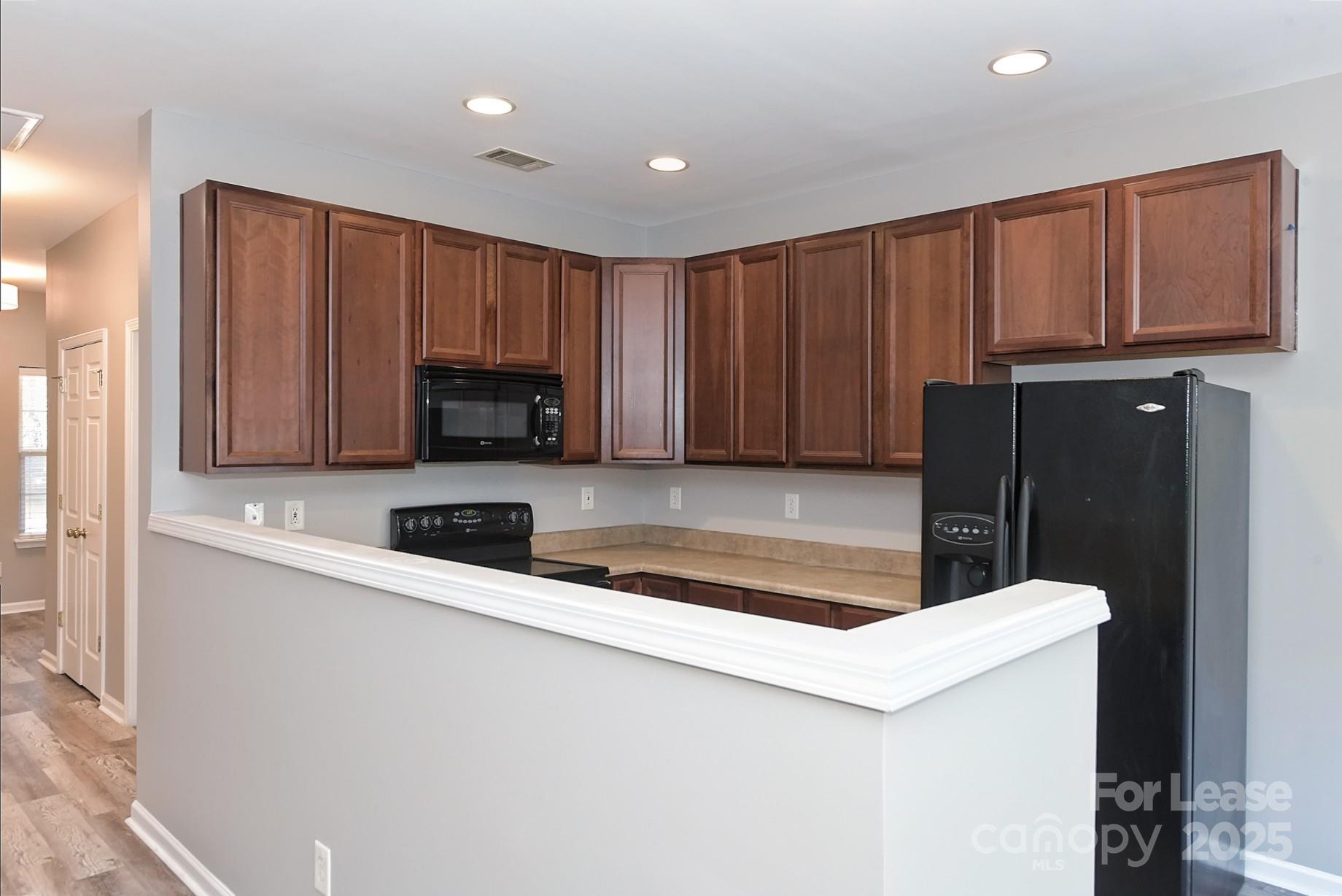 Oakbrooke - Residential Lease