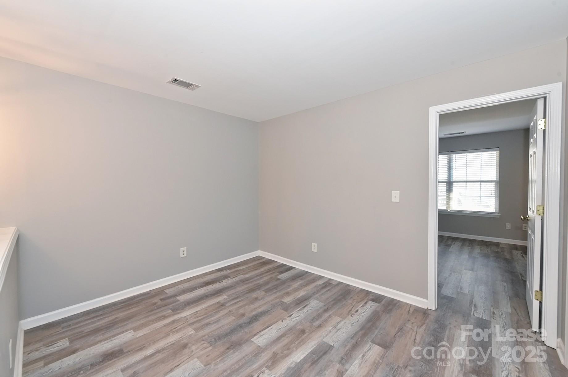Oakbrooke - Residential Lease