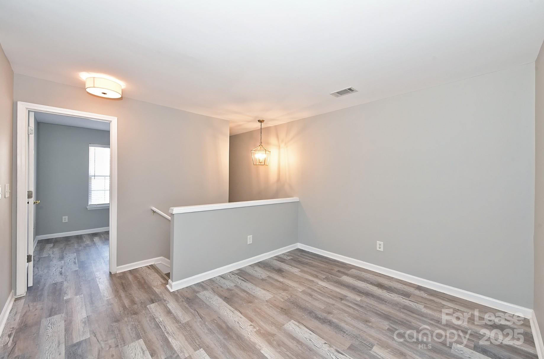 Oakbrooke - Residential Lease