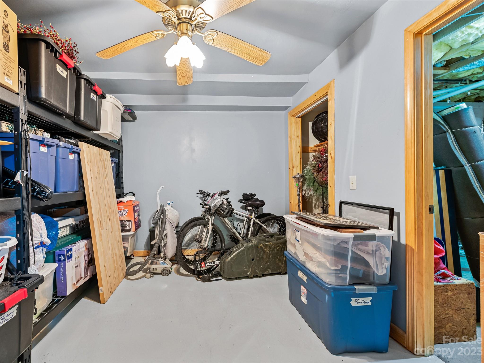 Twin Oaks Estate - Residential