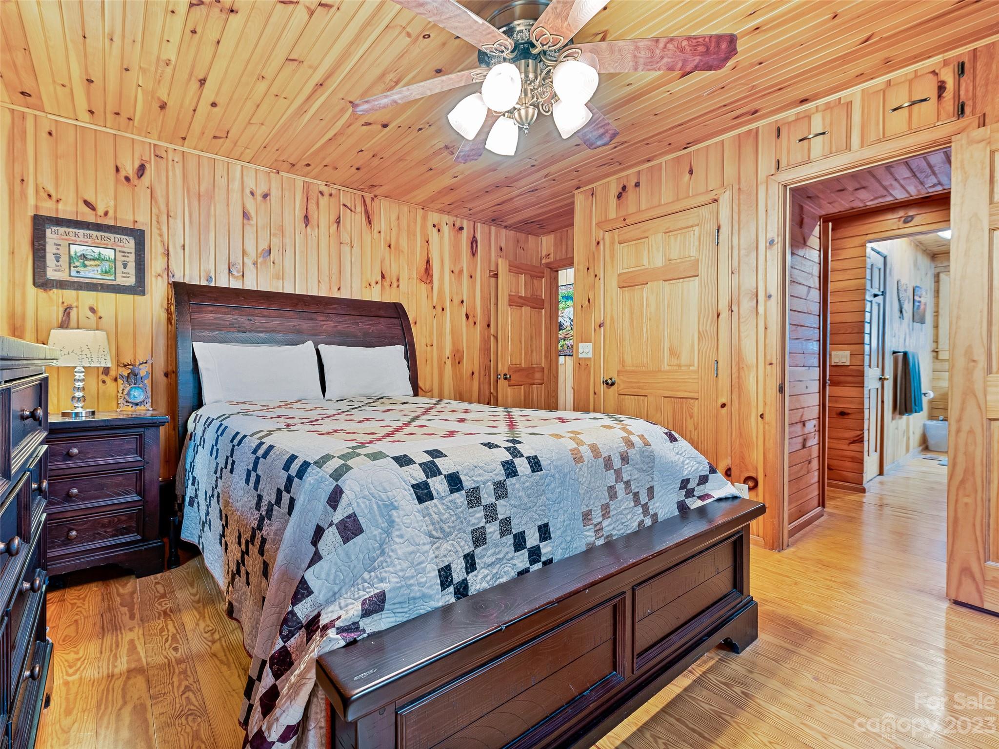 Twin Oaks Estate - Residential