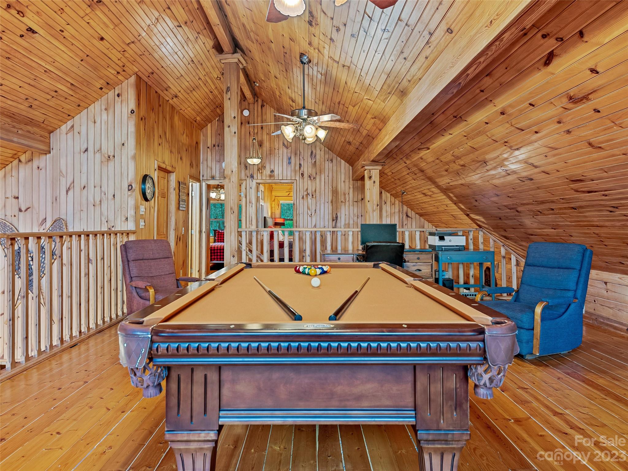 Twin Oaks Estate - Residential