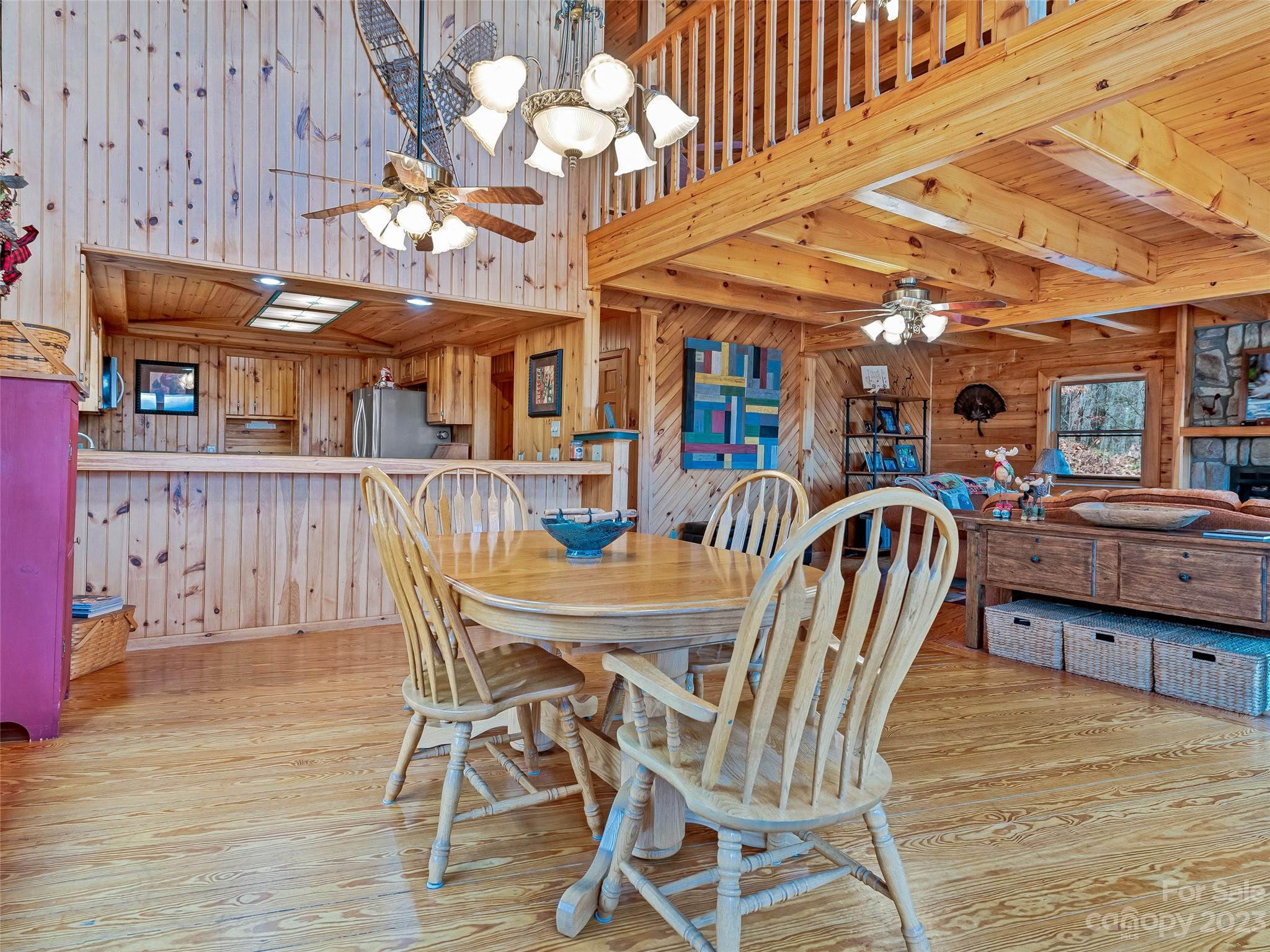 Twin Oaks Estate - Residential