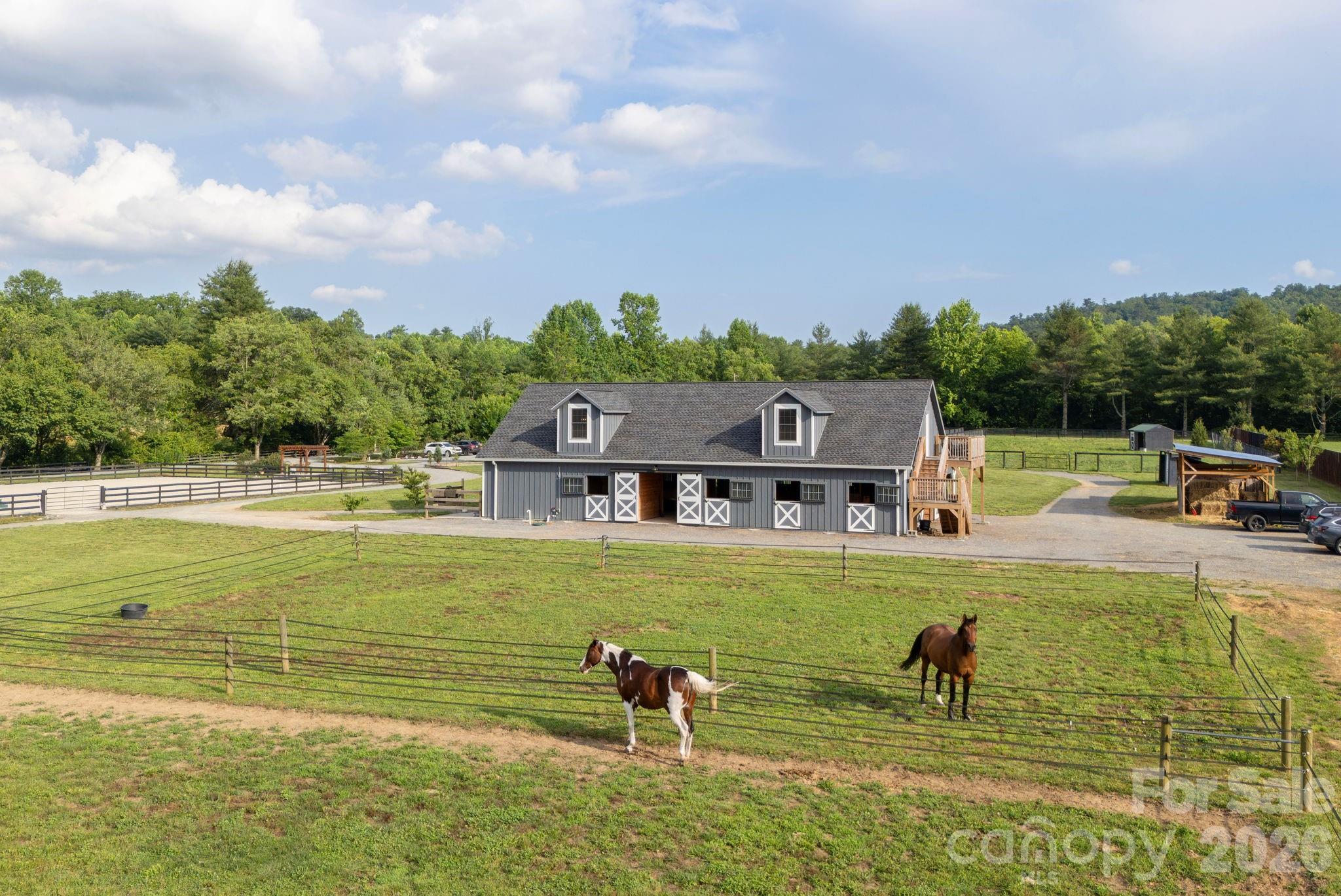 261 & 277 Bent River Farm Road