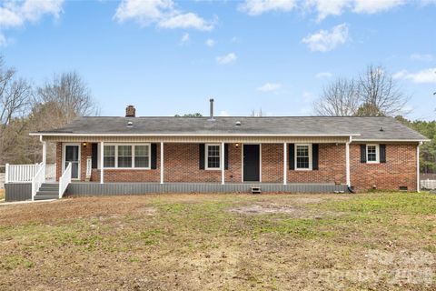 4661 Willie Bayne Lane Heath Springs SC 29058