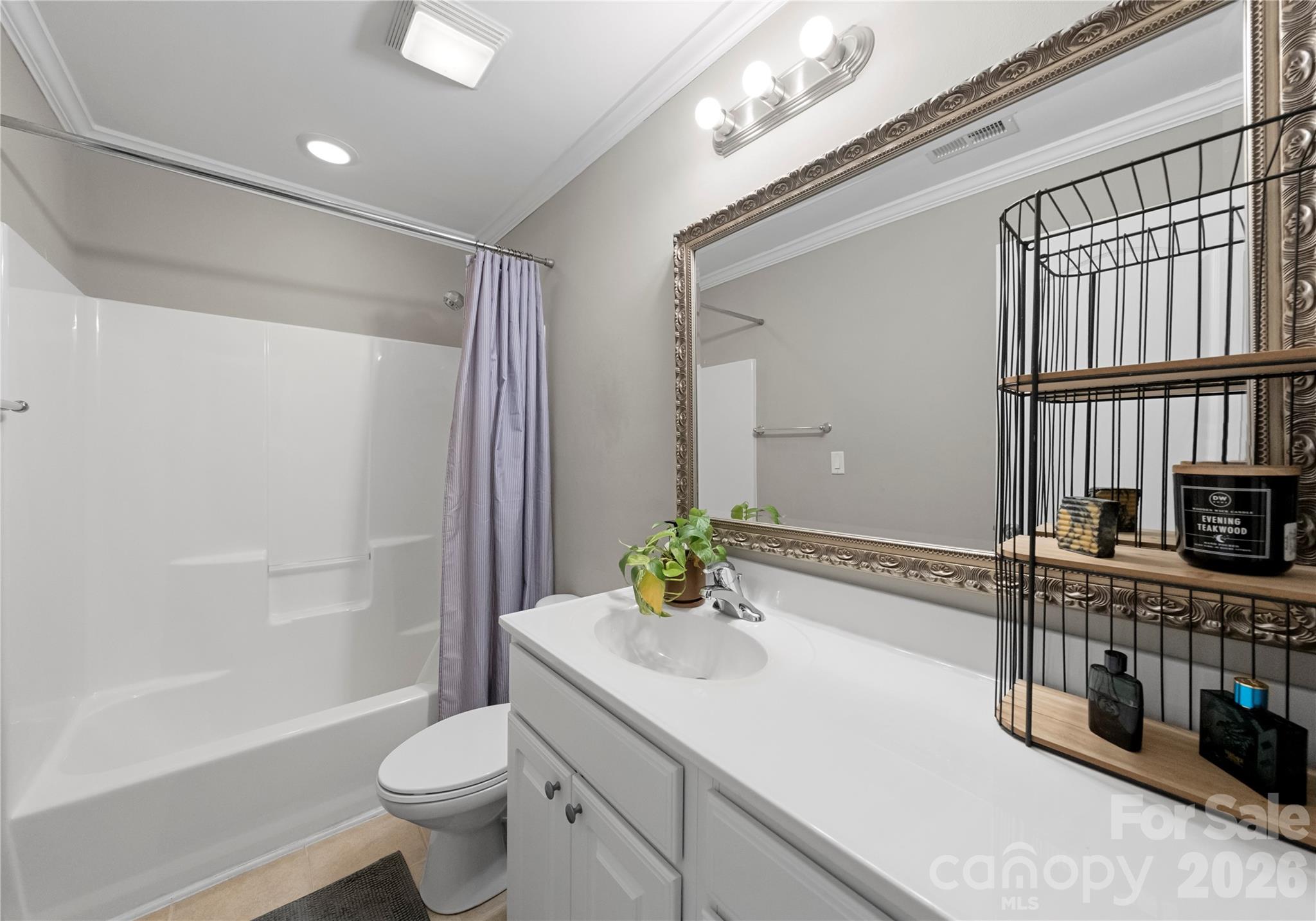 Adare Townhomes - Residential