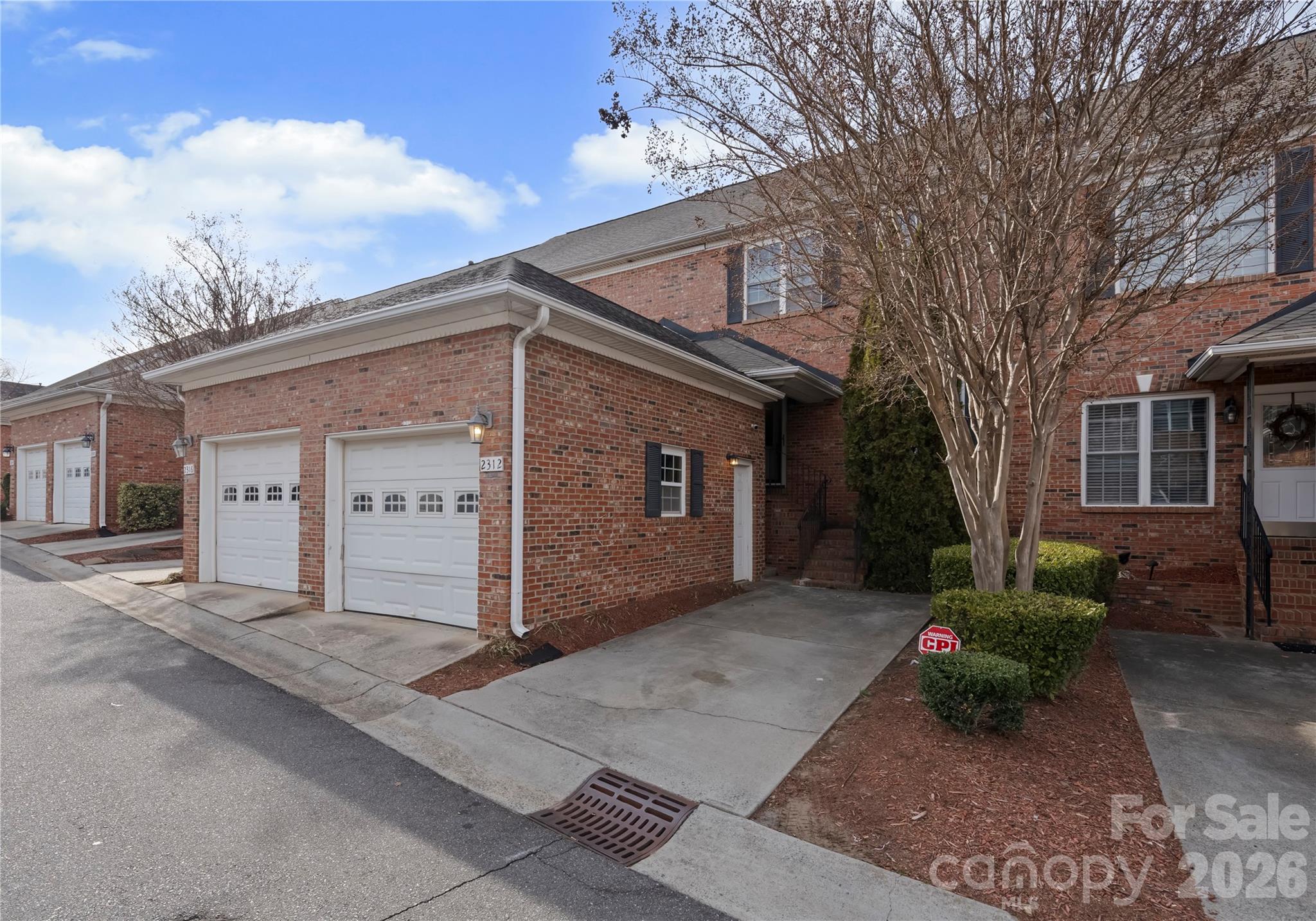 Adare Townhomes - Residential