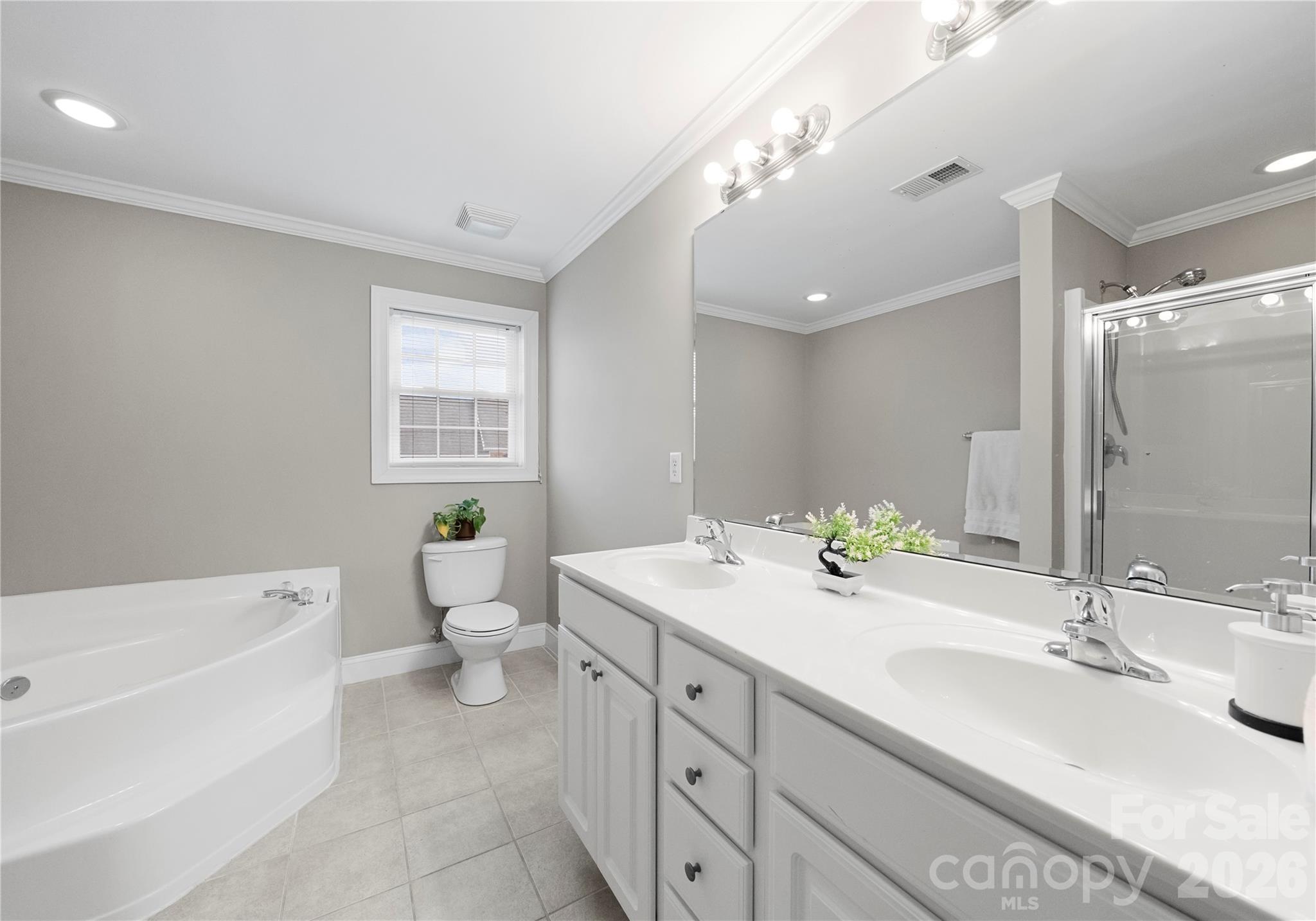 Adare Townhomes - Residential