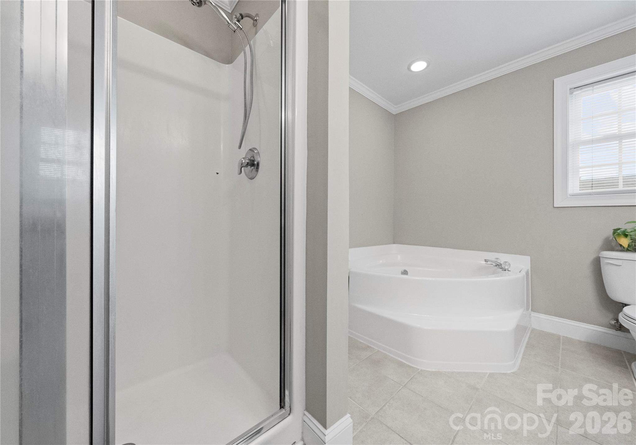 Adare Townhomes - Residential