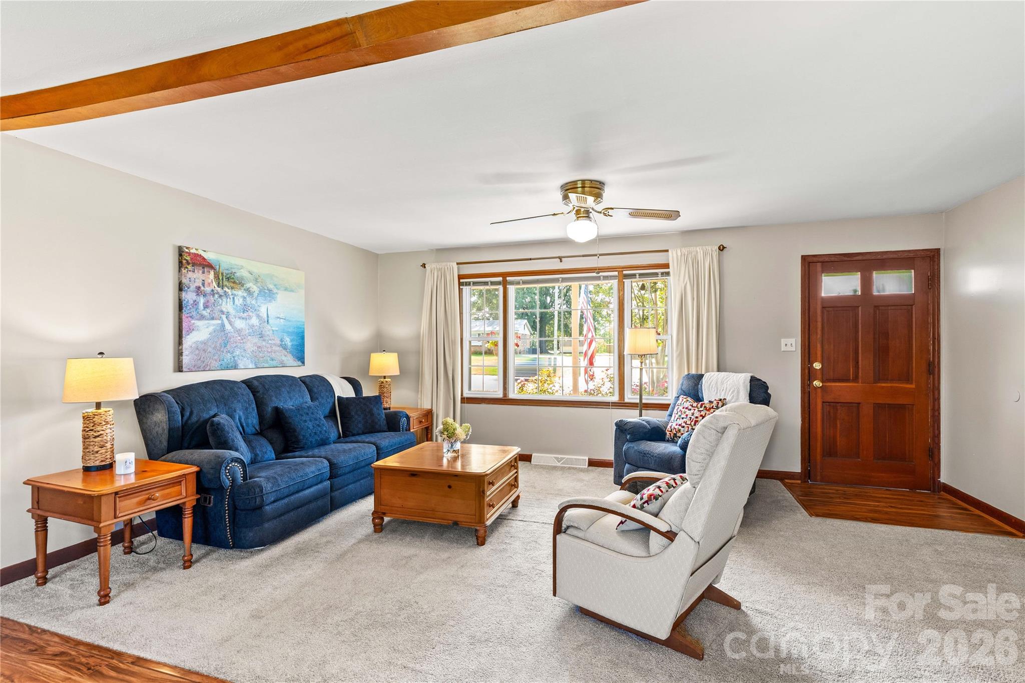 306 S Greenbriar Road