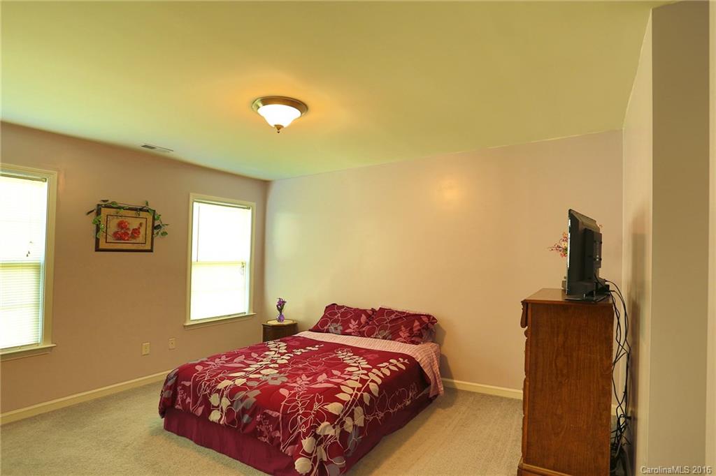 Wolf Chase - Residential