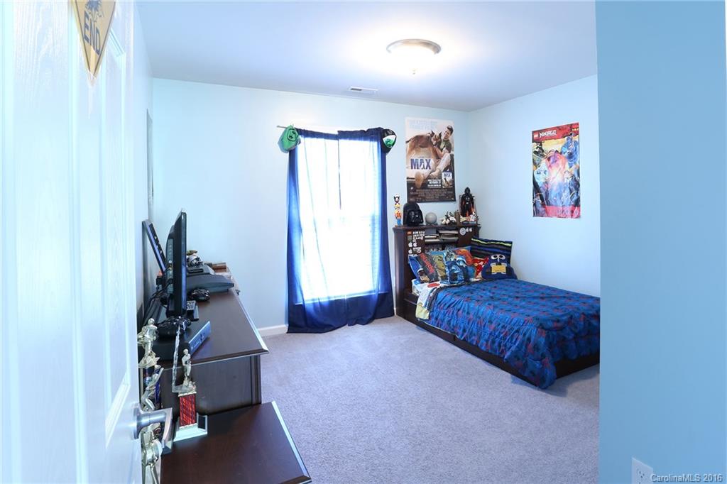 Wolf Chase - Residential