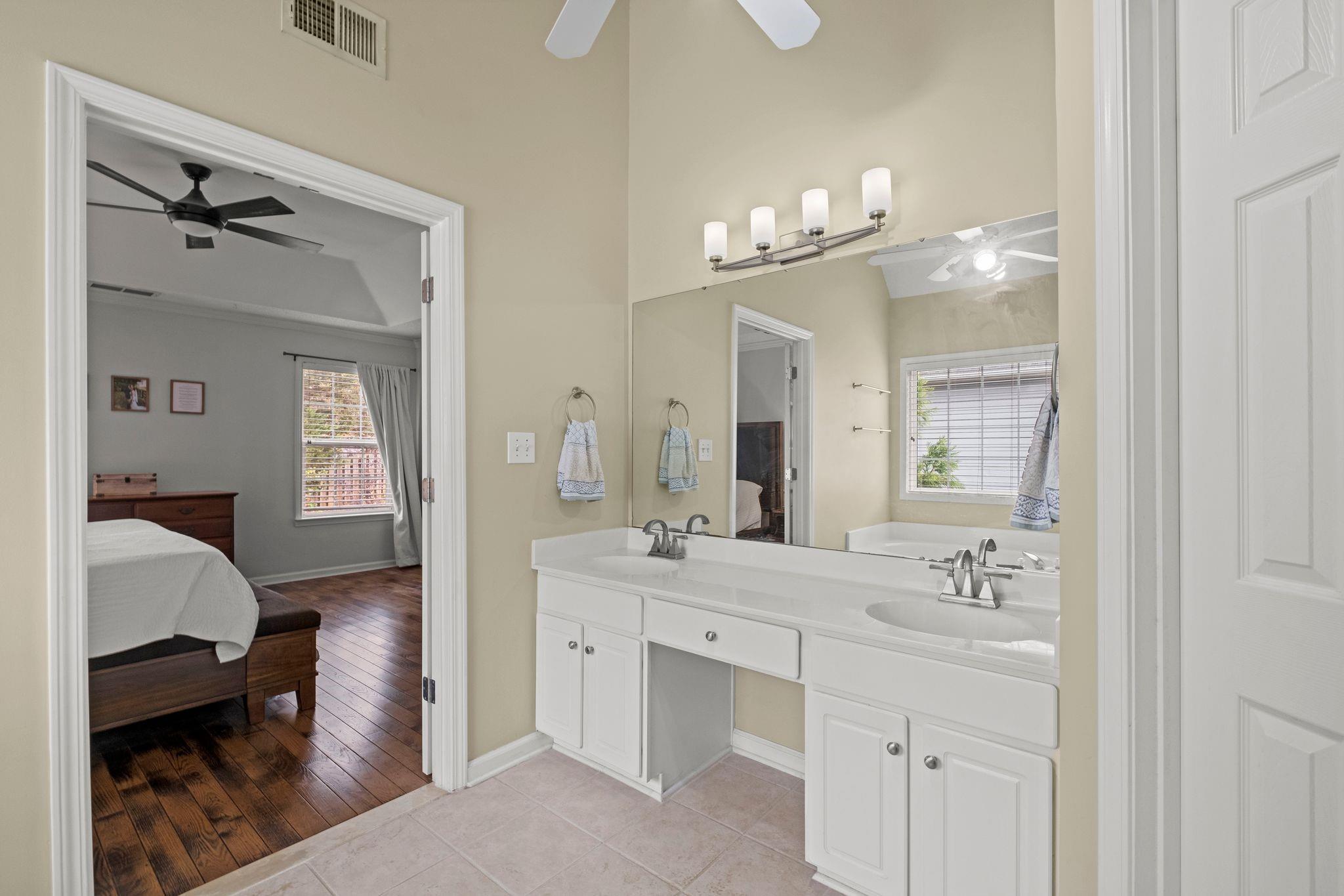 Harbor Club - Residential