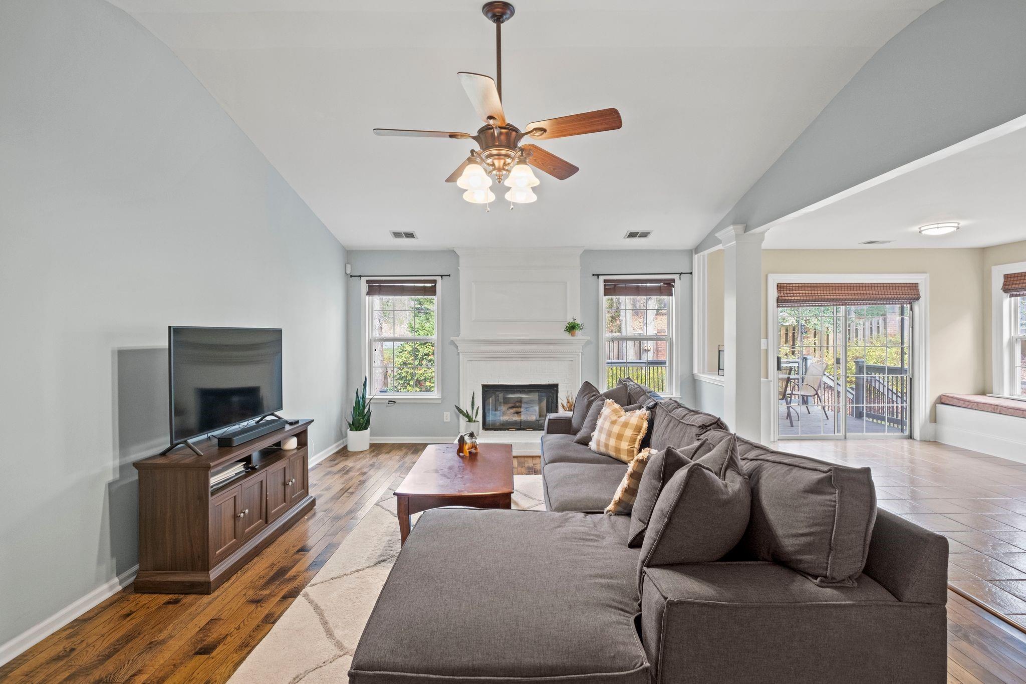 Harbor Club - Residential