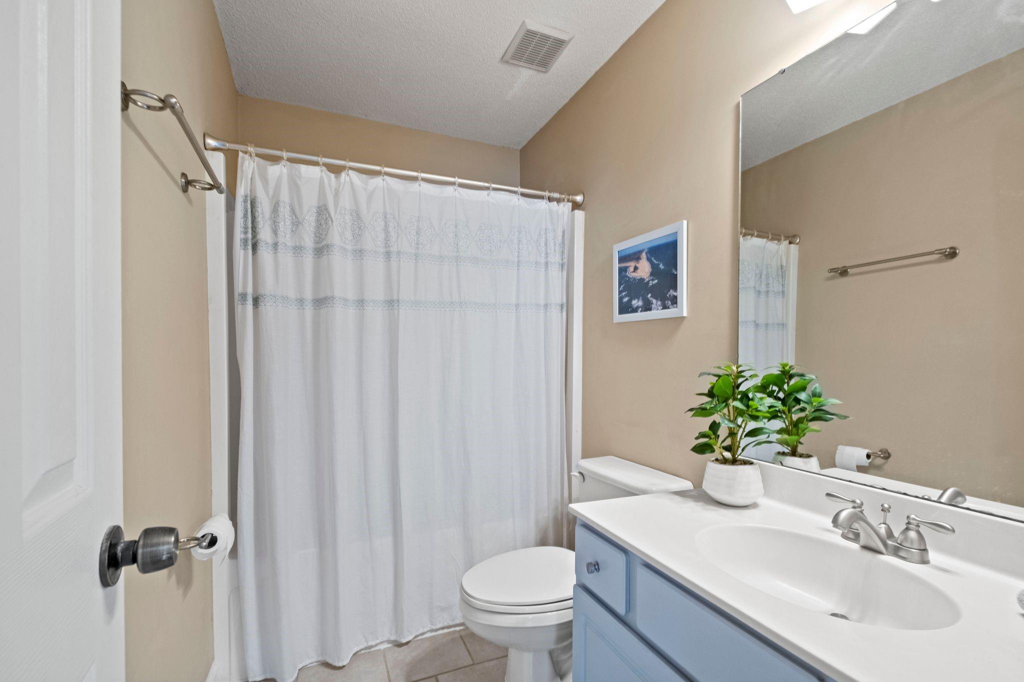 Harbor Club - Residential