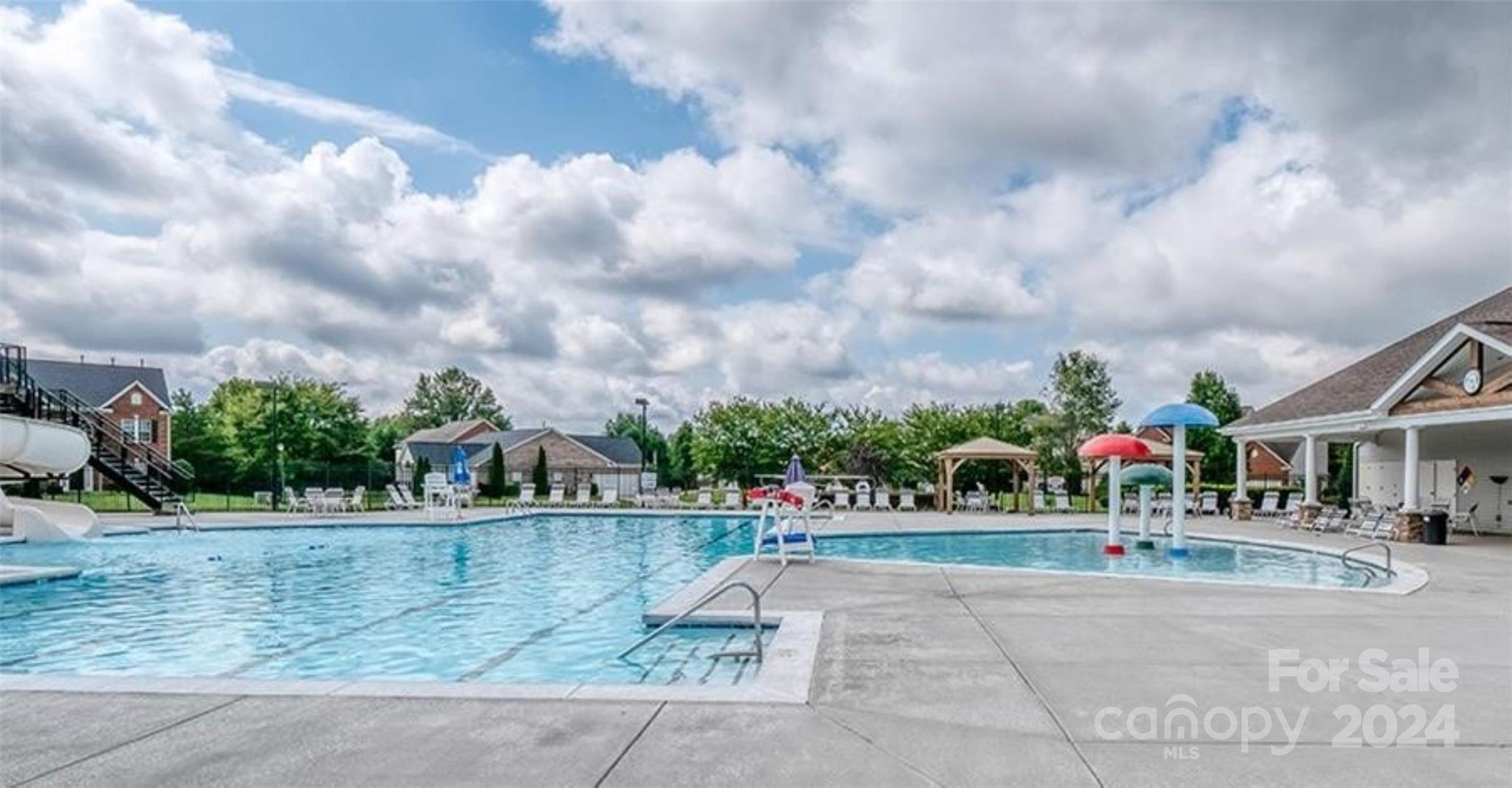 Brandon Oaks - Residential