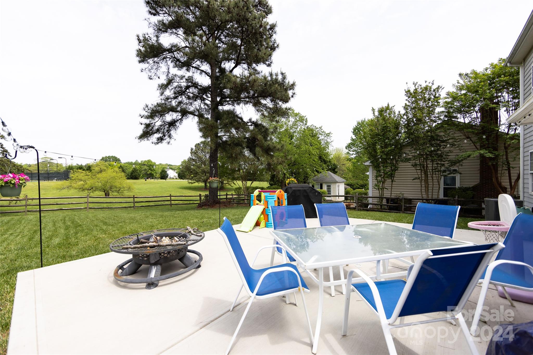 Brandon Oaks - Residential