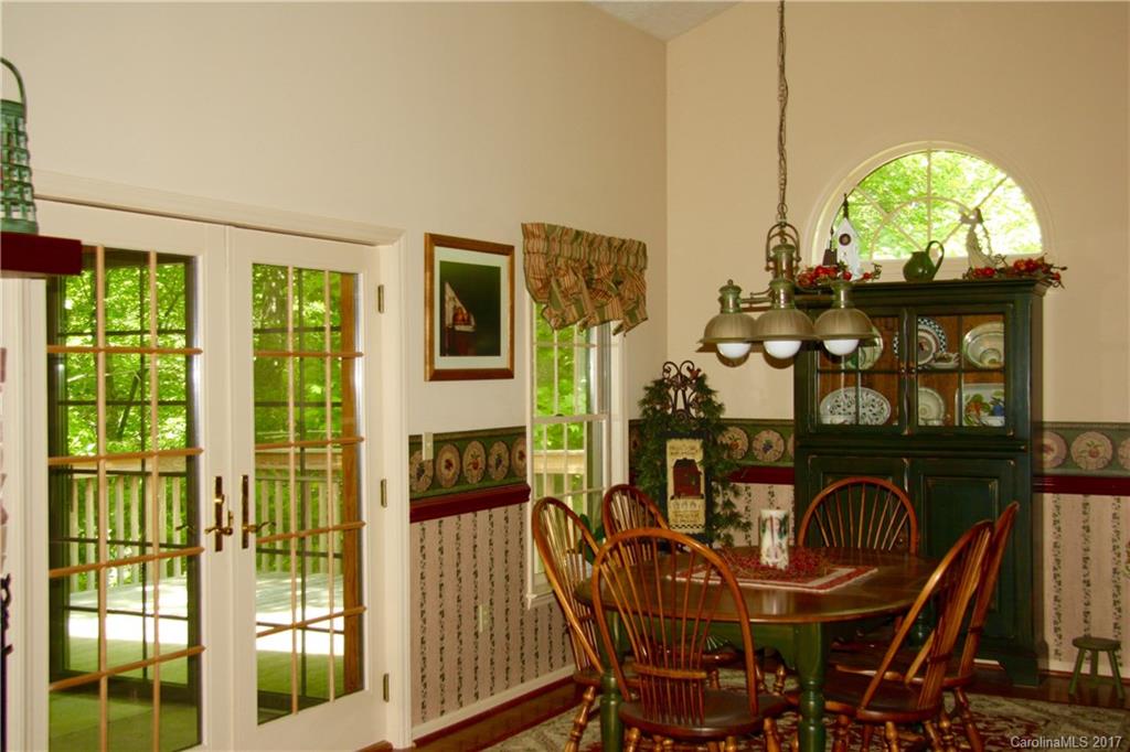 Christmount - Residential