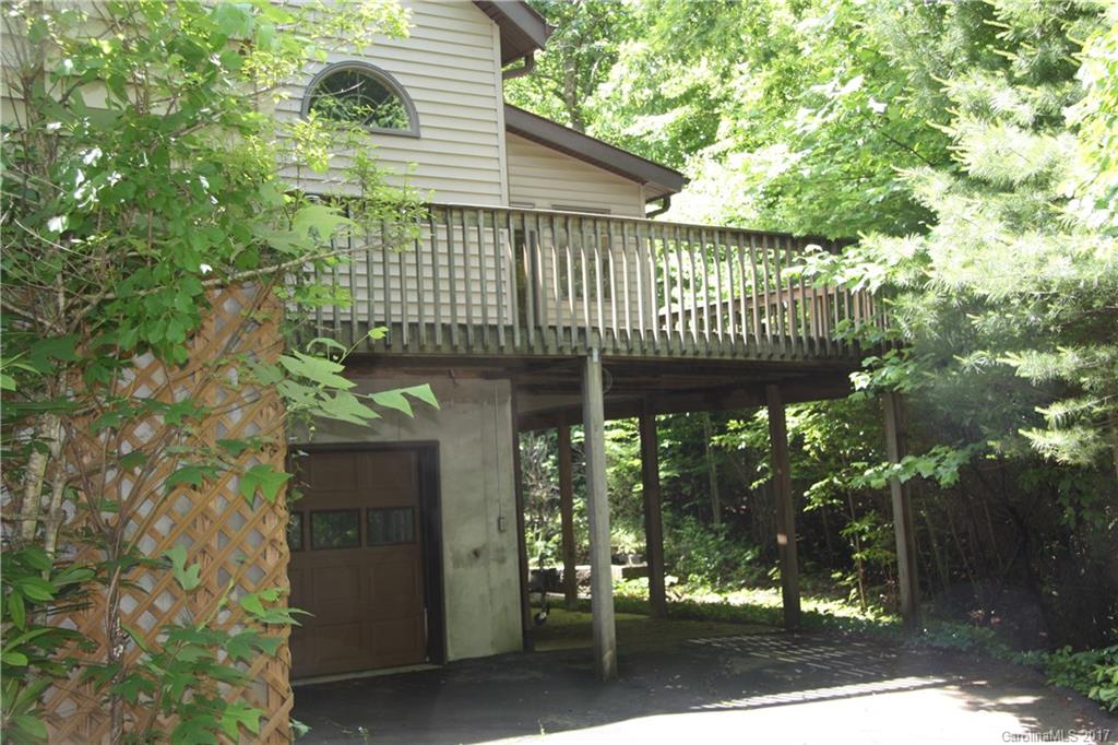 Christmount - Residential