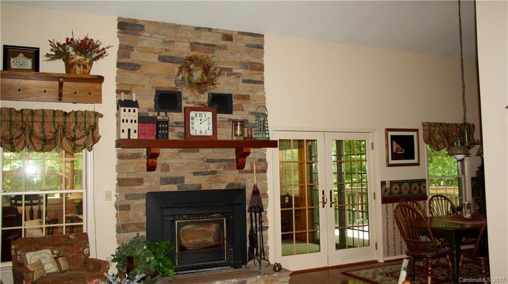 Christmount - Residential