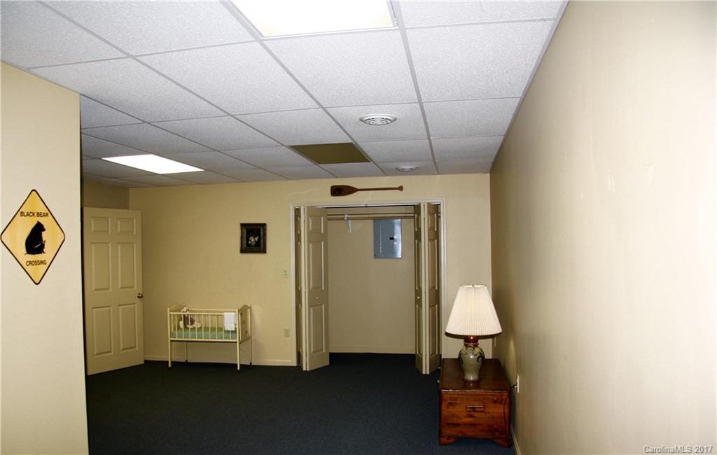 Christmount - Residential