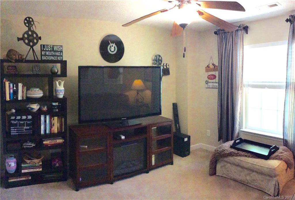 Forest Oaks - Residential