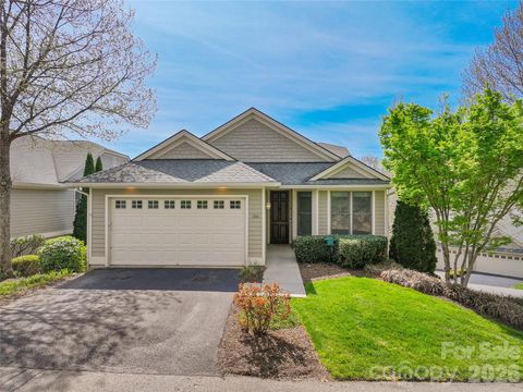 Photo of 134 Augusta Circle, Waynesville, NC 28786 (MLS # 4367921)