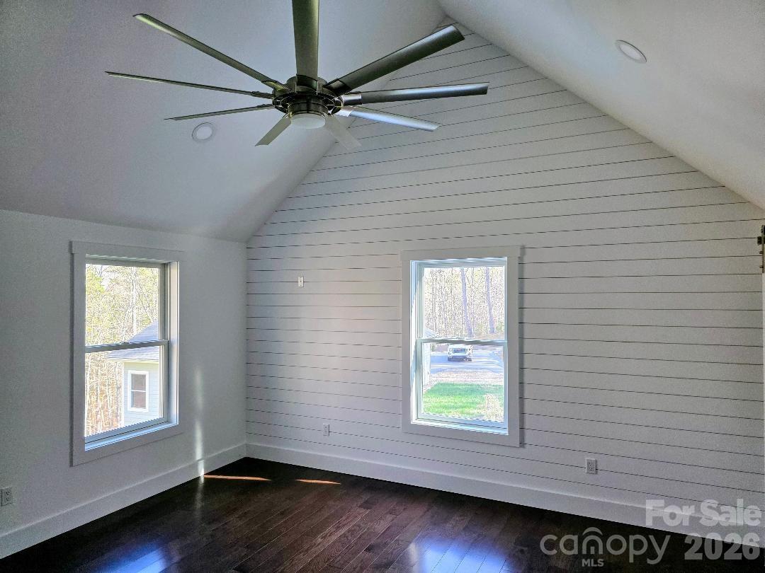 Hilltop - Residential