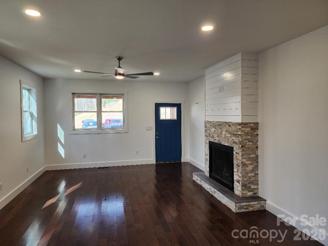 Hilltop - Residential