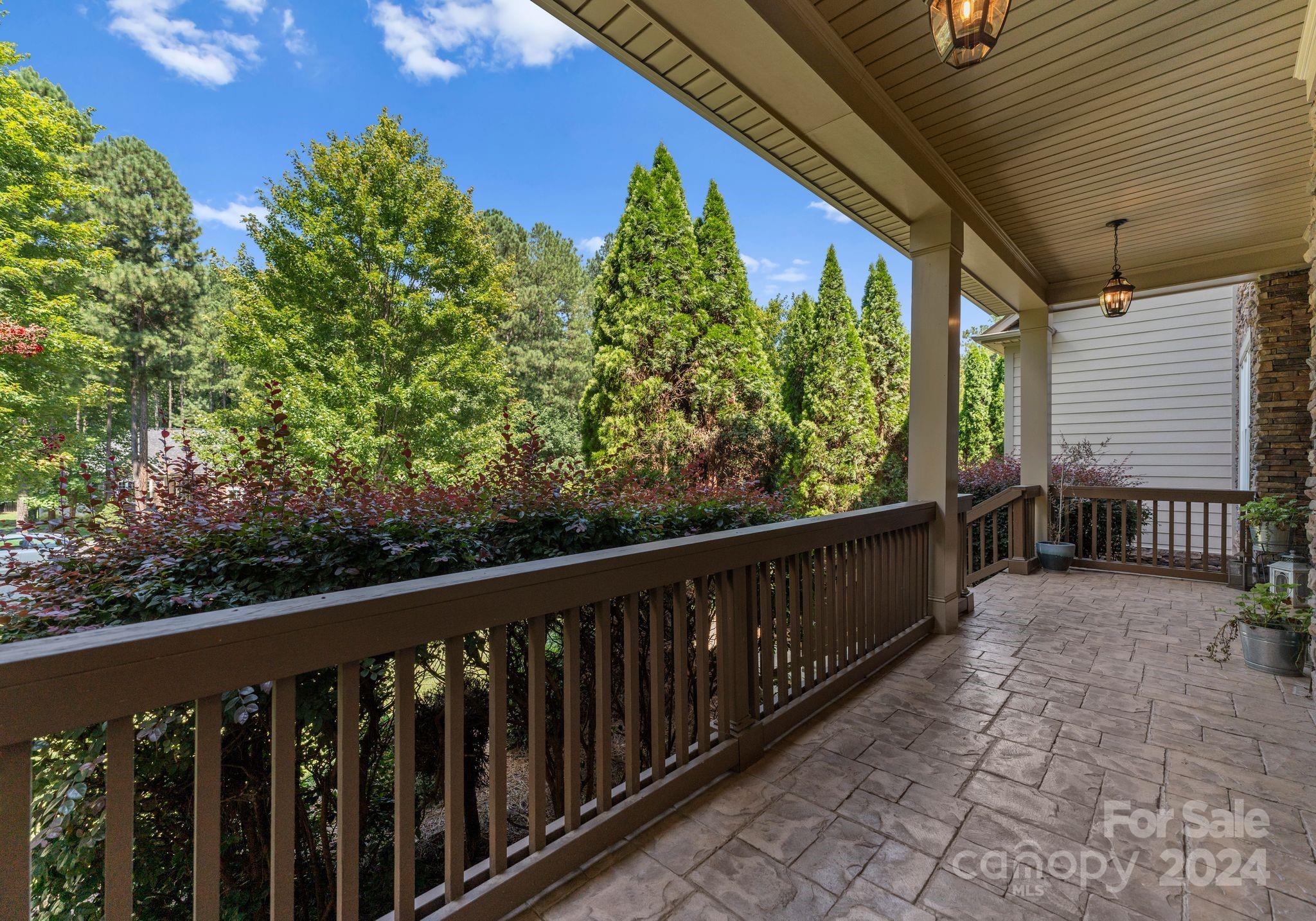 124 Streamwood Road