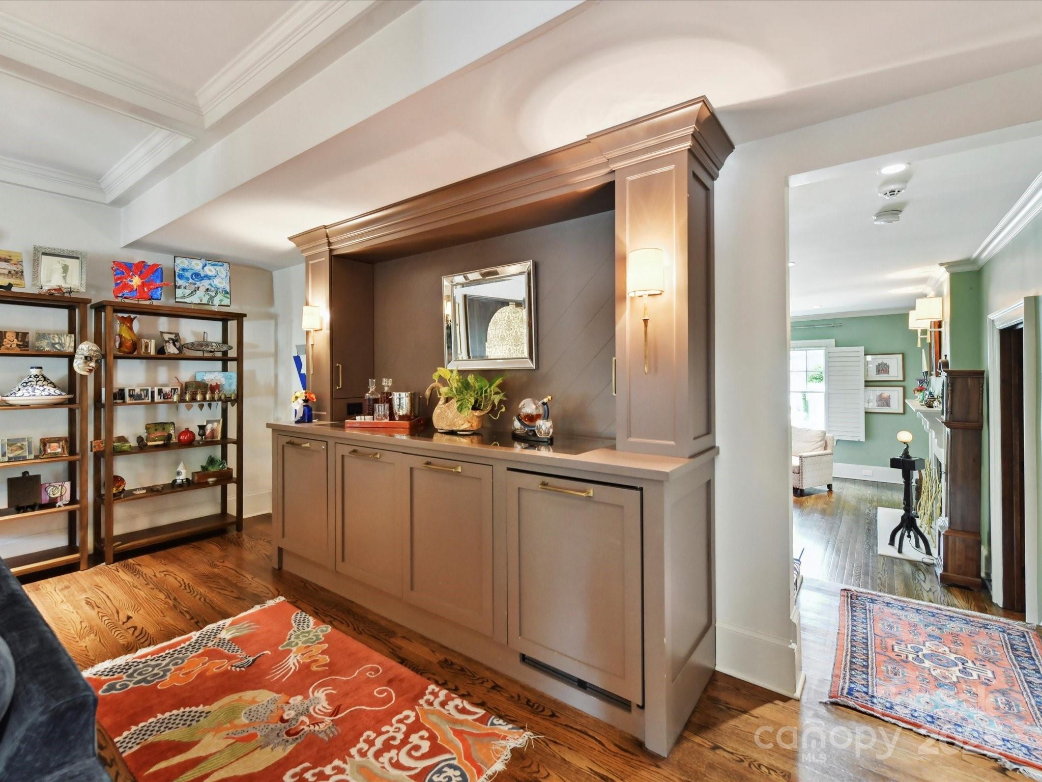 Myers Park - Residential