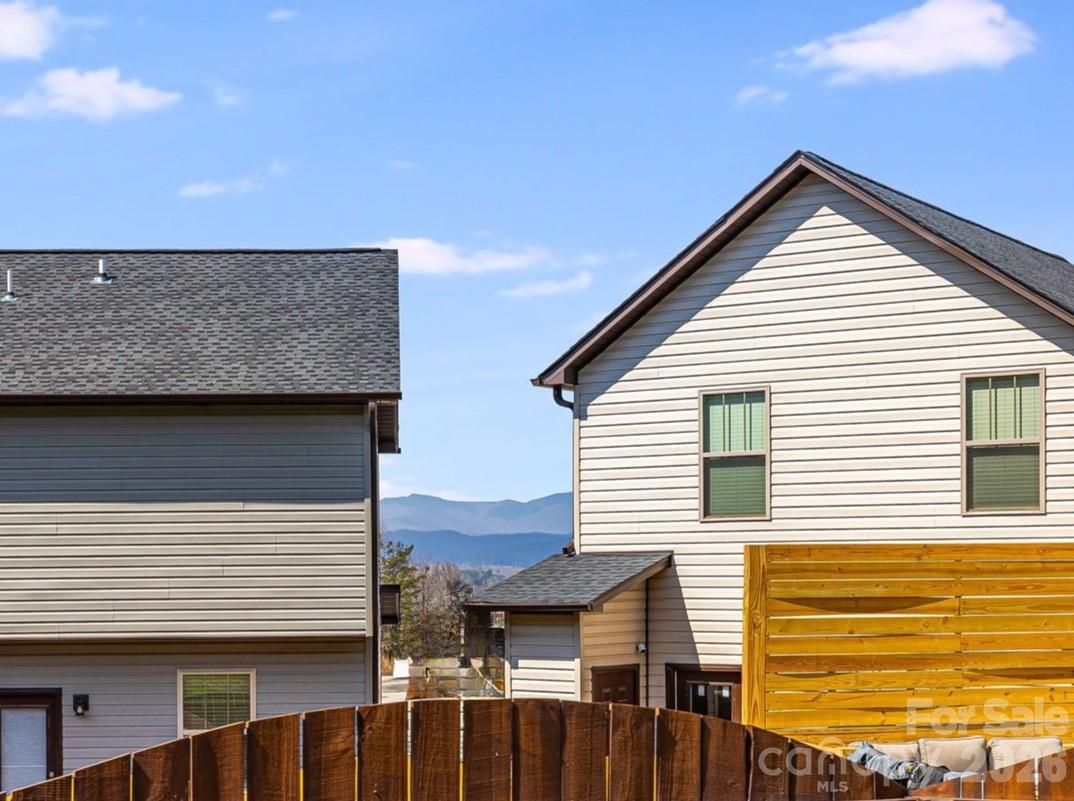 Sycamore Cottages - Residential