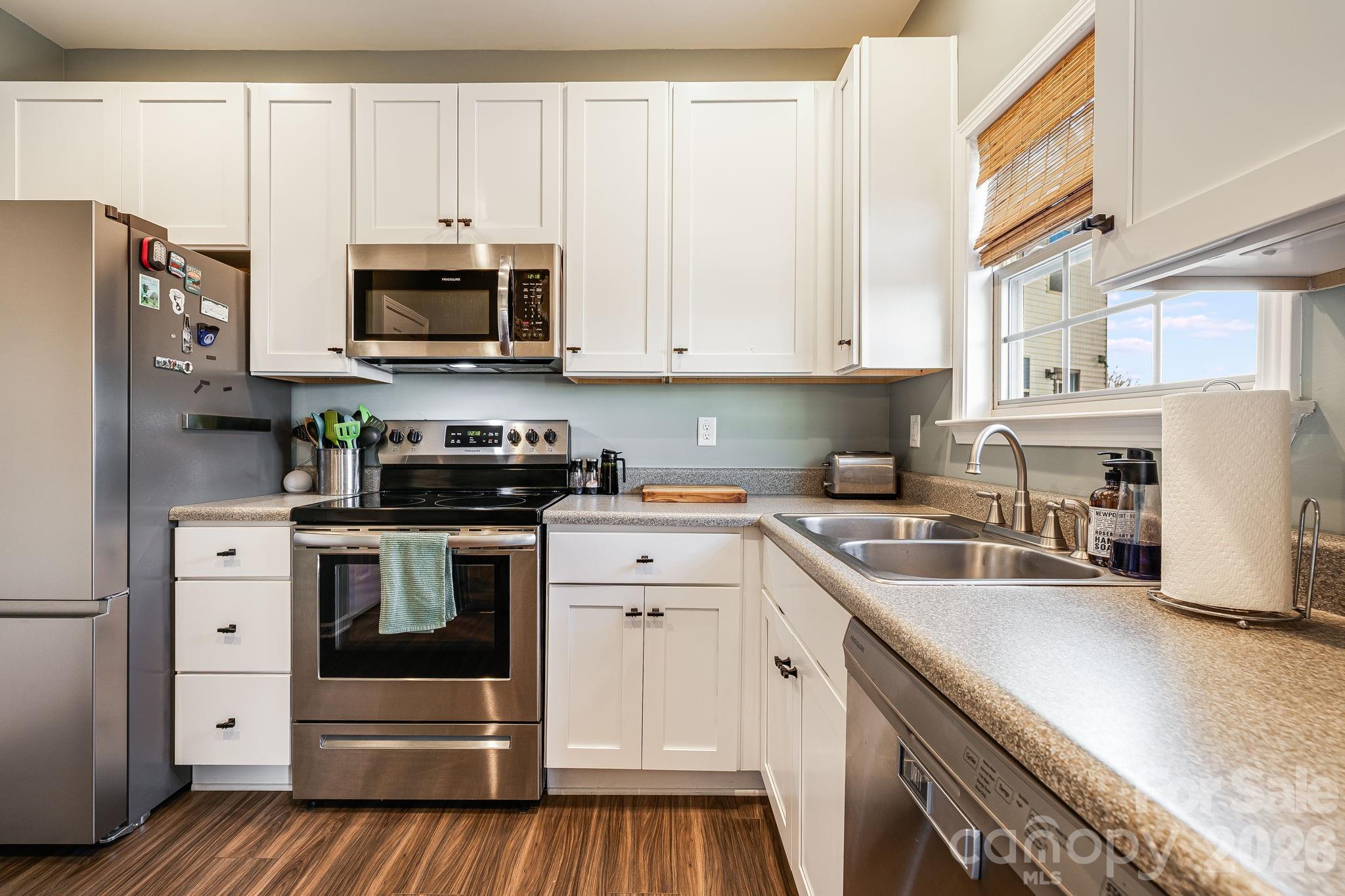 Sycamore Cottages - Residential