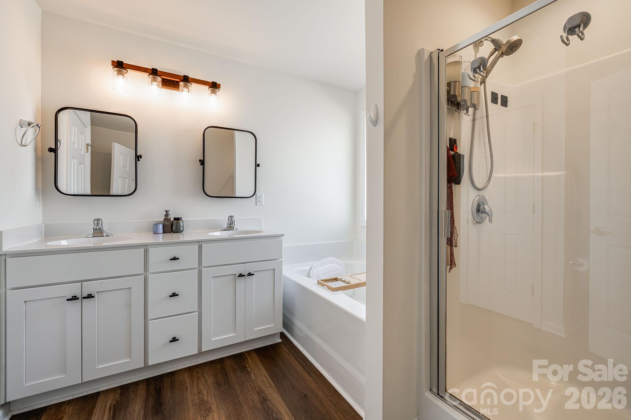 Sycamore Cottages - Residential