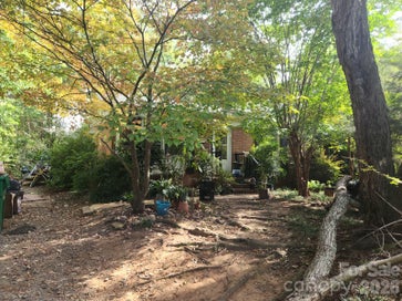 800 Farmcrest Drive Charlotte NC 28206