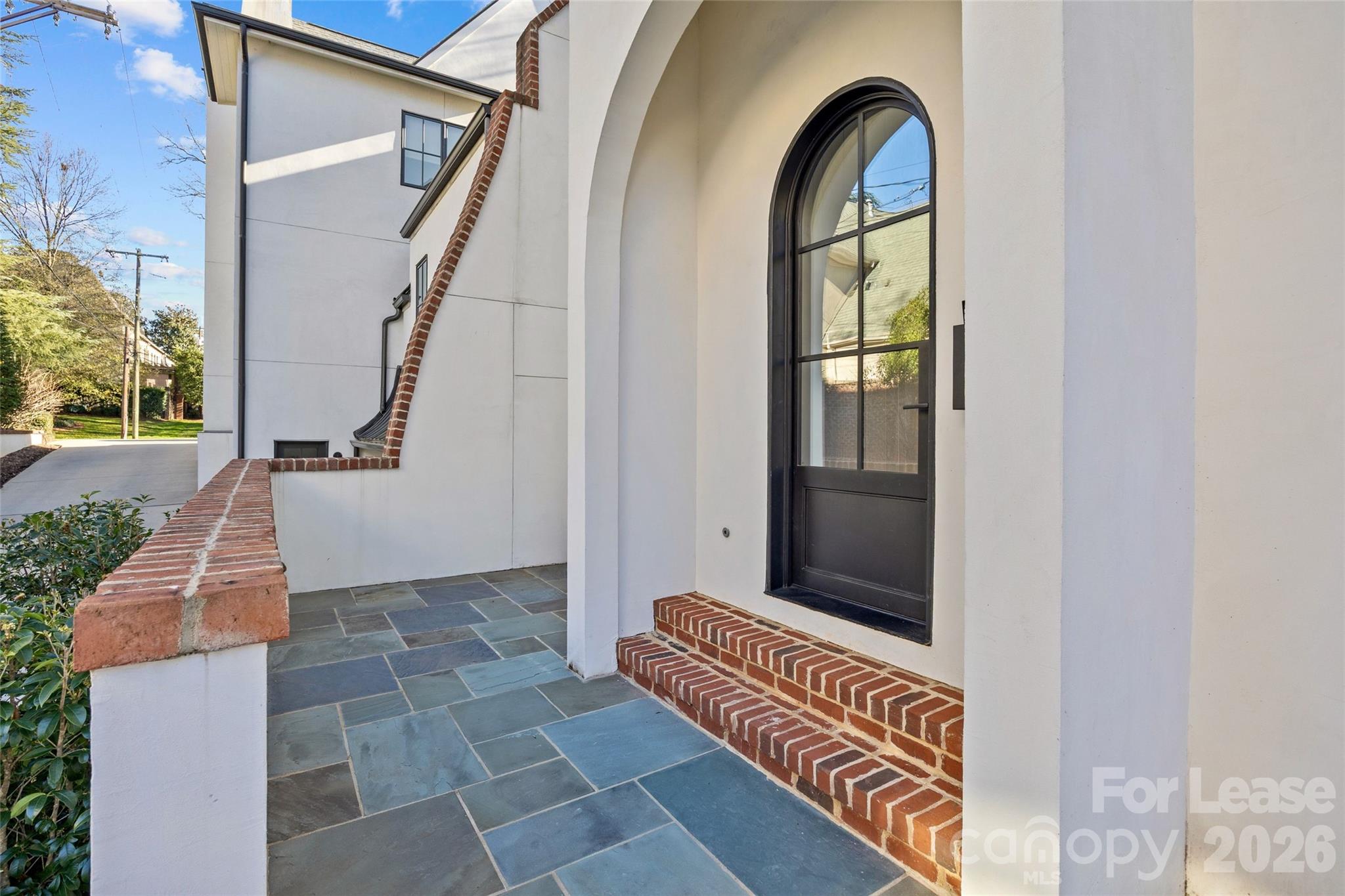 2622 Chelsea Drive