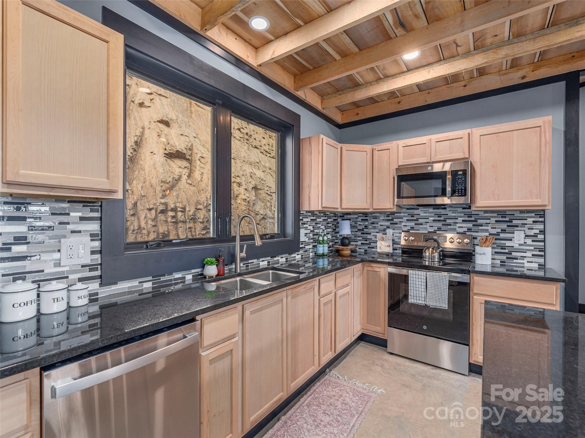 Dean Riddle - Residential